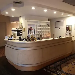 Cavalieri Del Tau Hotel